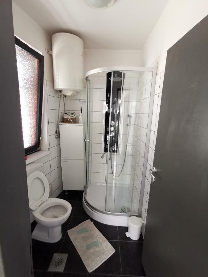 Apartment Old Town Πούλα Εξωτερικό φωτογραφία