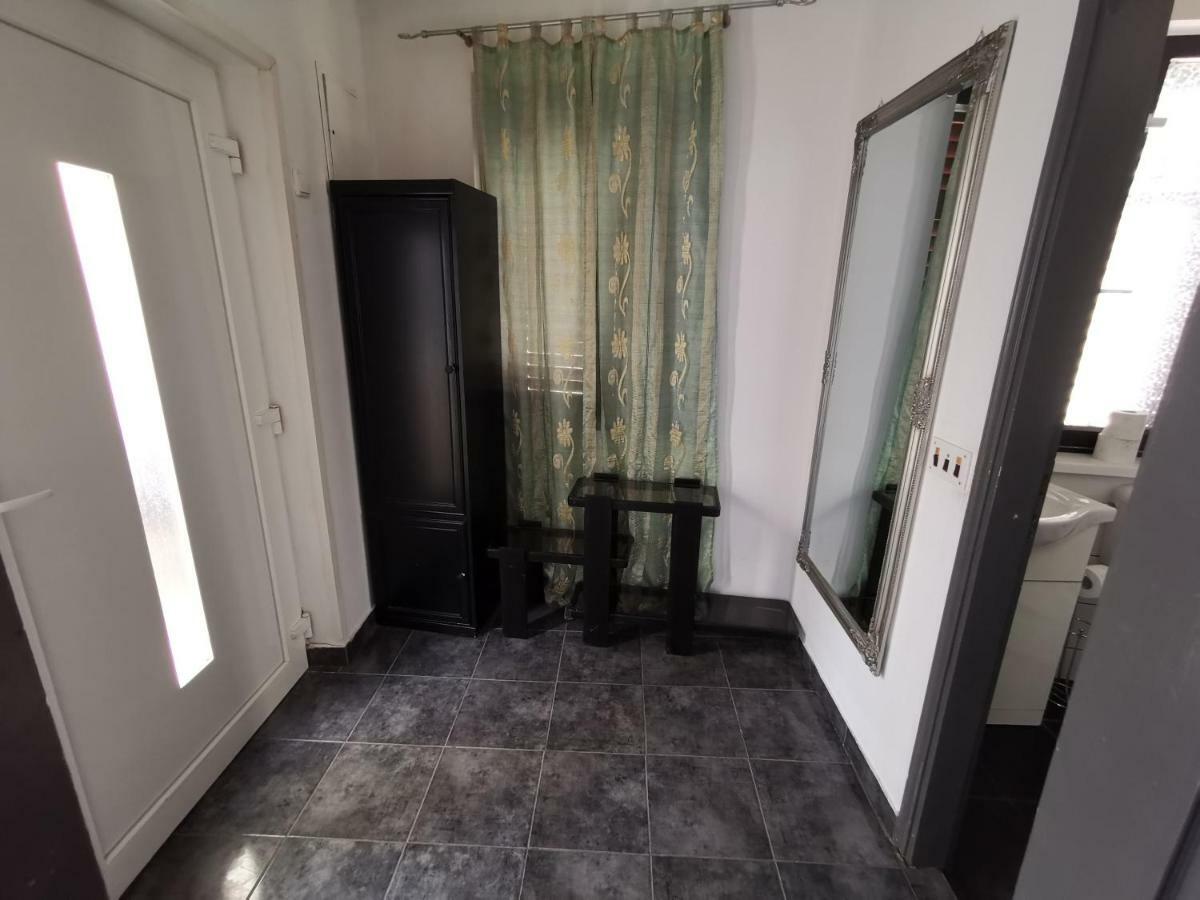 Apartment Old Town Πούλα Εξωτερικό φωτογραφία