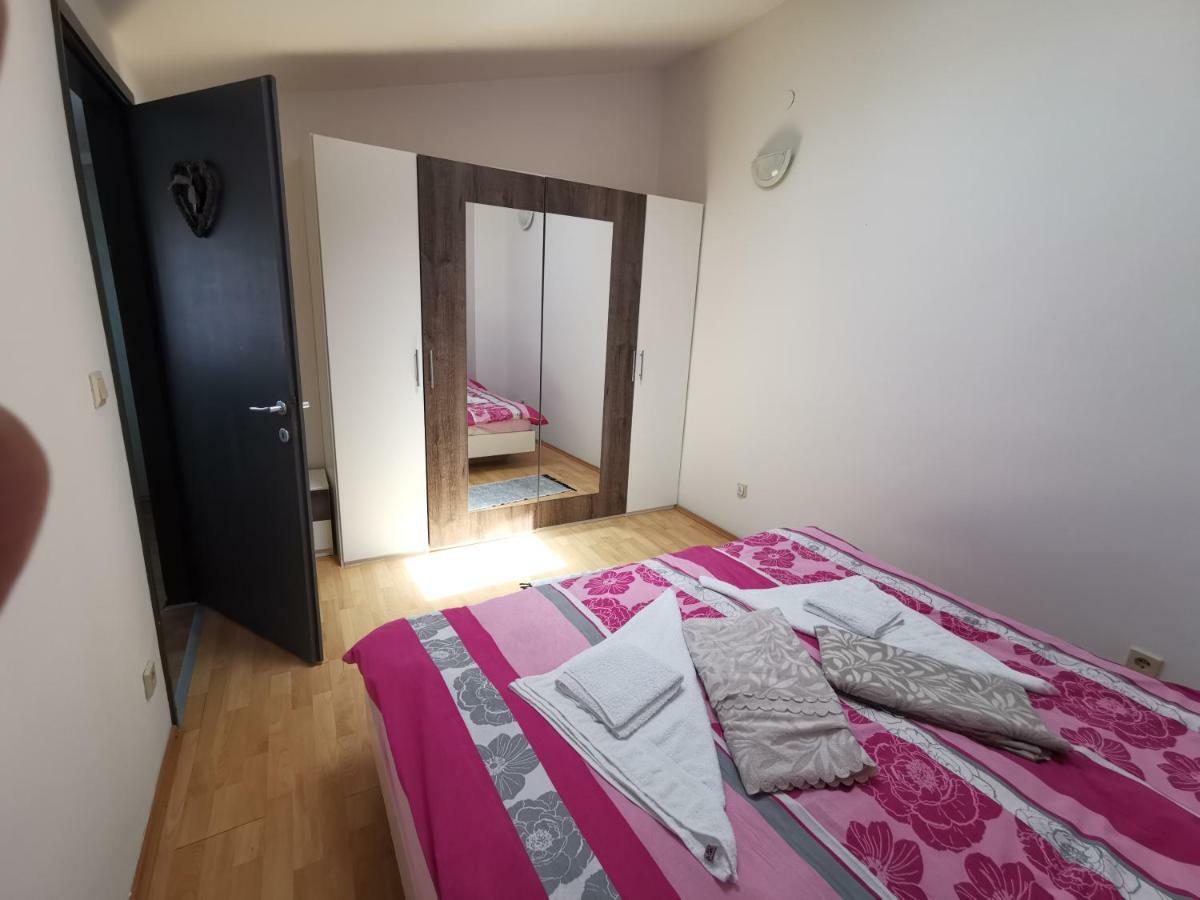Apartment Old Town Πούλα Εξωτερικό φωτογραφία
